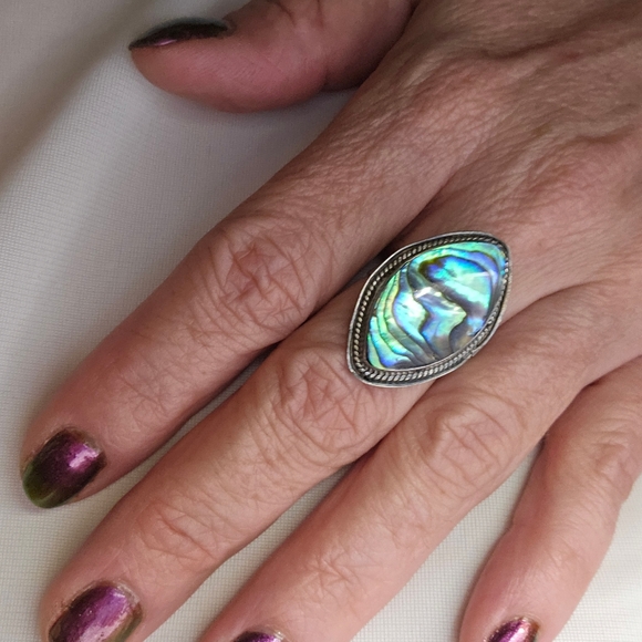 Abalone Shell Ring - Picture 4 of 5